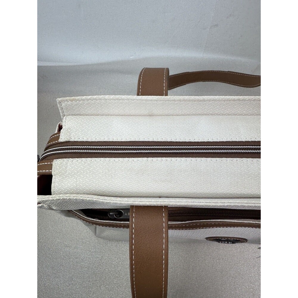 Delsey Chatelet Air 2.0 Shoulder Bag - Picture 14 of 16